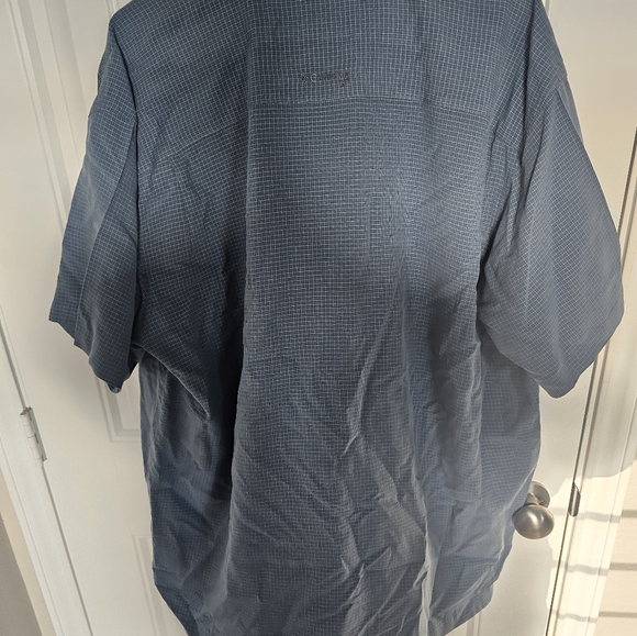 Columbia Blue XXL Mens button up polo - Picture 3 of 3